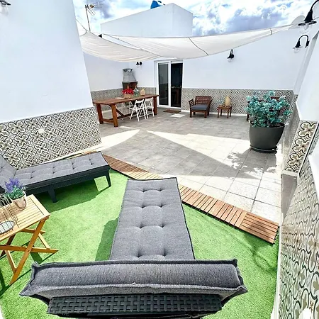 Casa Caladero بيت للعطل